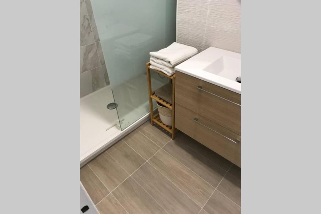 Serenidad - Appartement Cosy 50M2 Et Parking Шатору Экстерьер фото